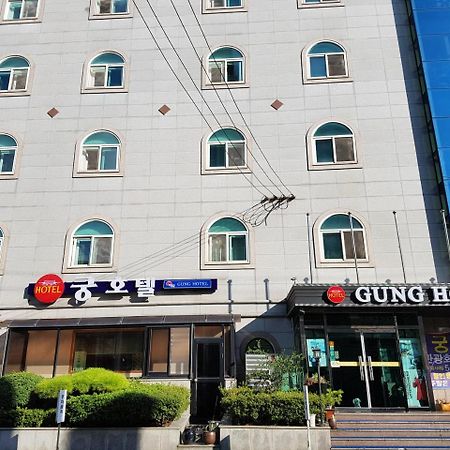 Gung Hotel Jeonju Eksteriør billede