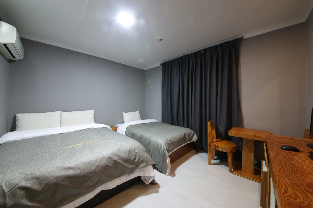 Gung Hotel Jeonju Eksteriør billede